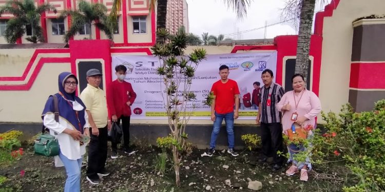 Giat Sosialisasi dan Pemasangan Spanduk Pendaftaran MABA T.A 2022/2023, Rabu 23 Maret 2022